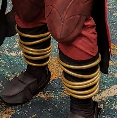 Massive ringed leg bands