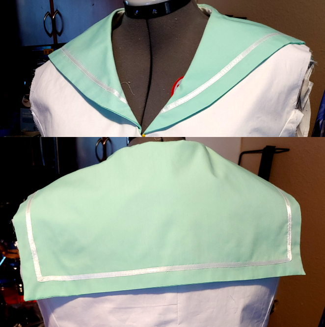 Lined mint green sailor collar with a single white stripe