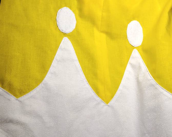 Finished circles and scalloped appliques