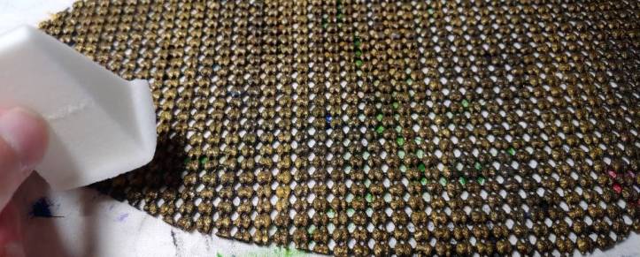 Sealing the maille with a wedge