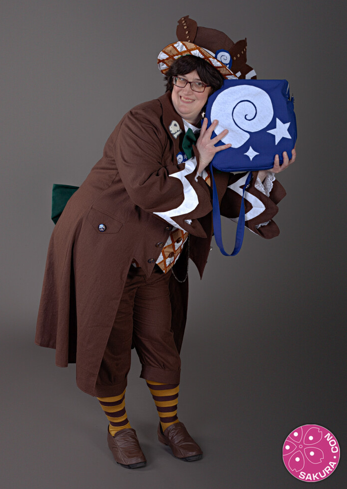 Blathers hugging the fossil bag