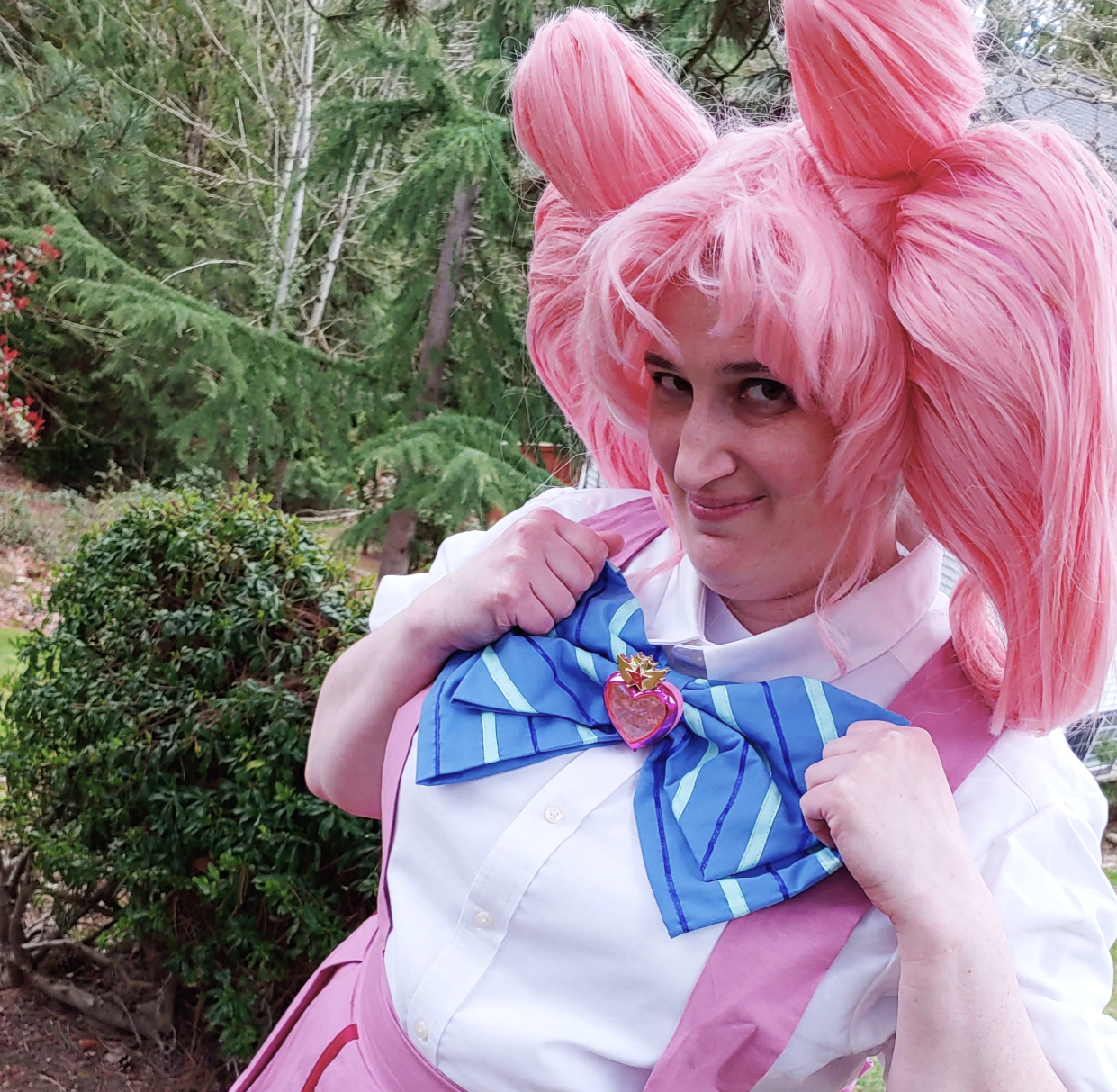 Chibiusa showing off her bow